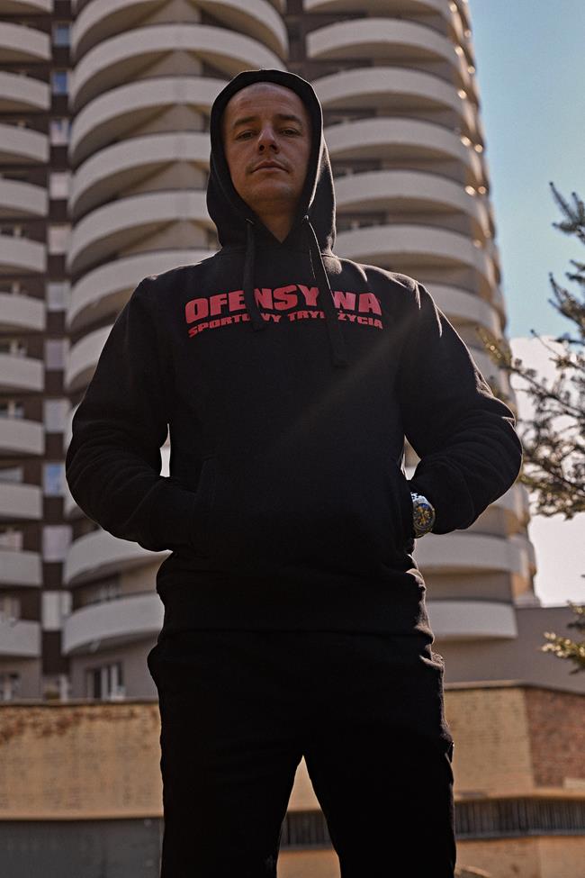 Bluza Ofensywa x Octagon Sportowy Tryb Życia czarno/czerwona